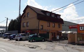 Ubytovňa Tavros