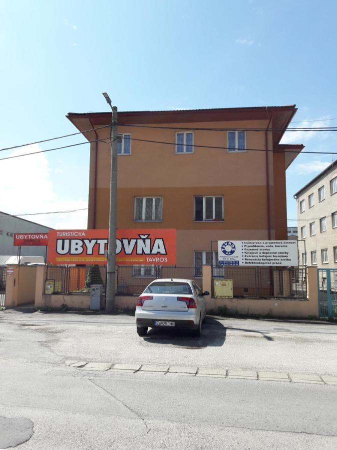 Ubytovňa Tavros Žilina Exteriér fotografie