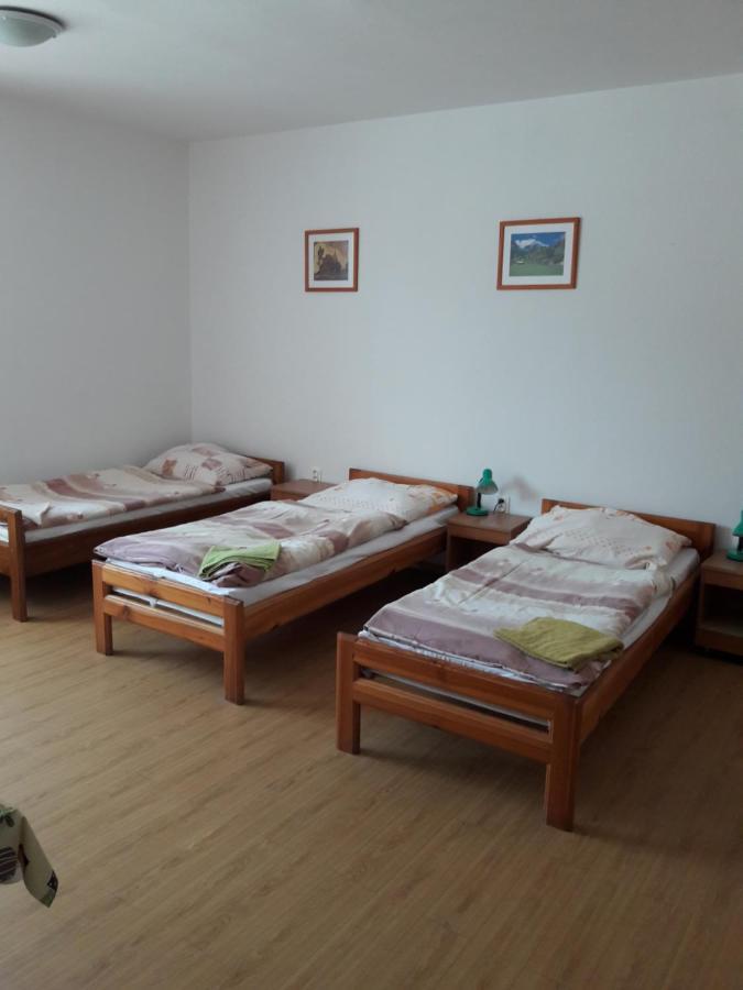 Ubytovňa Tavros Žilina Exteriér fotografie