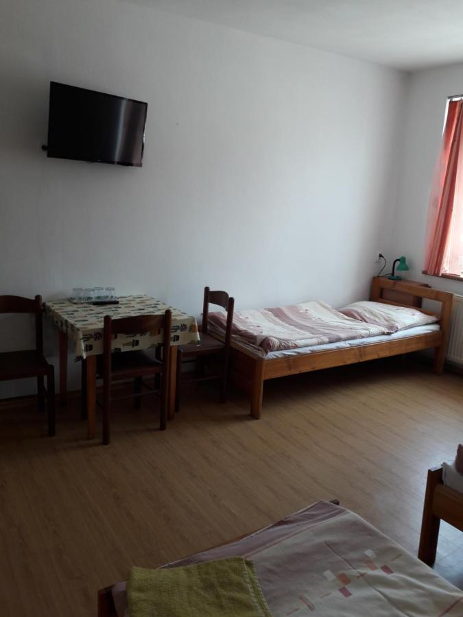 Ubytovňa Tavros Žilina Exteriér fotografie