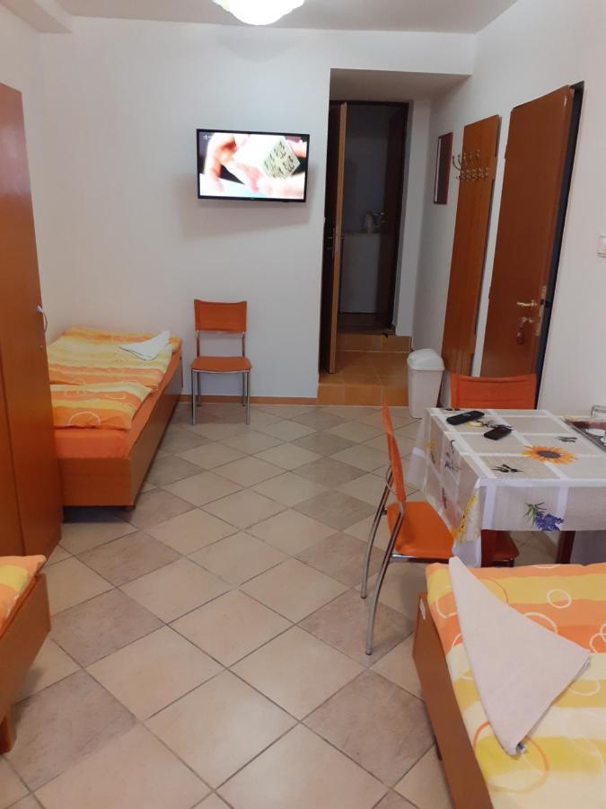 Ubytovňa Tavros Žilina Exteriér fotografie